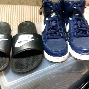 Two pair for the price of 1 Men's Nike